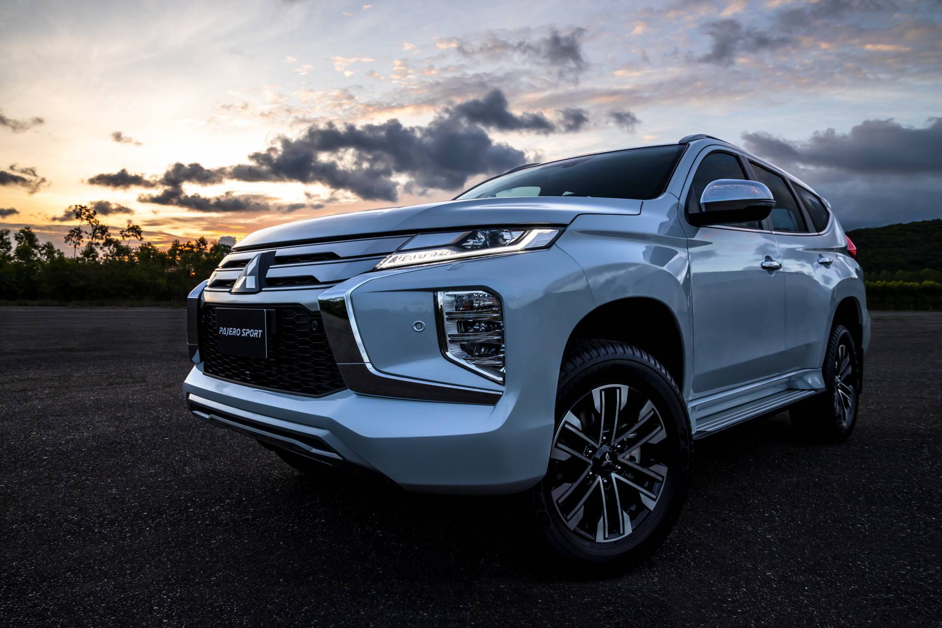 gia xe pajero sport tai tay ninh (4)